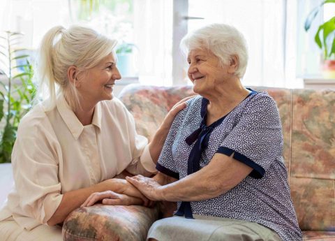 Malati di Alzheimer che vivono da soli: è possibile e come?