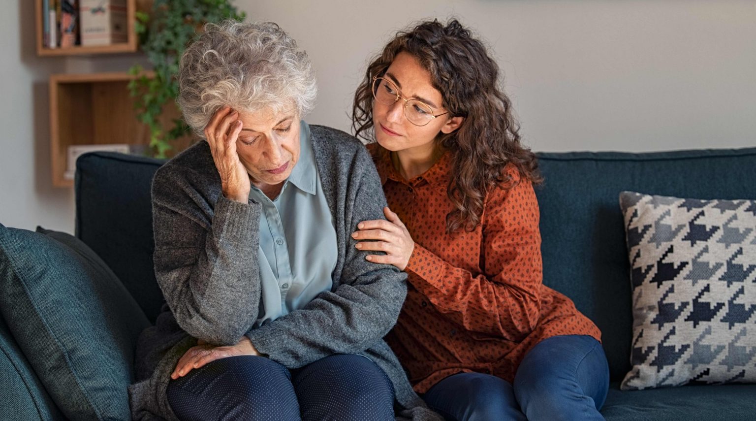Alzheimer, come riconoscere quando è necessario rivolgersi a una struttura sanitaria