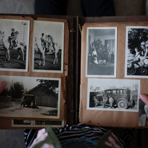 Album dei ricordi: creare collezioni di foto legate al nostro passato