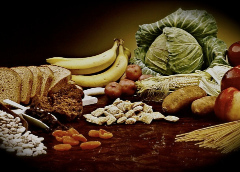 Anziani e Alimentazione: alcuni consigli per stare (e sentirsi) bene