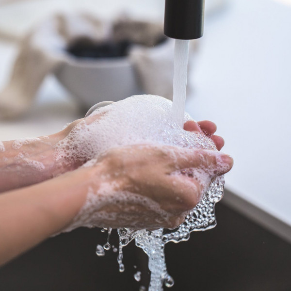 Igiene delle mani: difendiamo la nostra salute