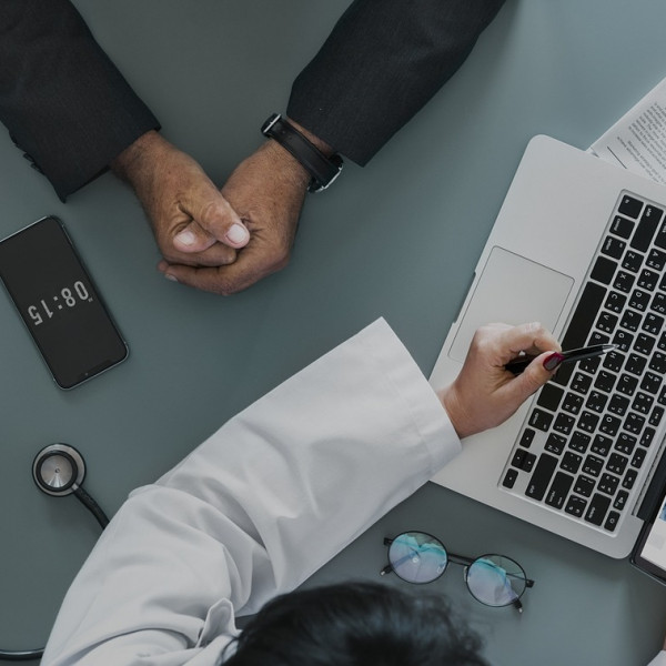 Come prevenire l’influenza: la guida di Korian