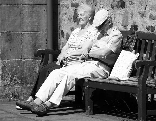 Smettere di russare. I consigli per gli anziani