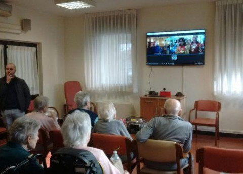 Tutti in piazza: il progetto 2.0 dedicato agli anziani