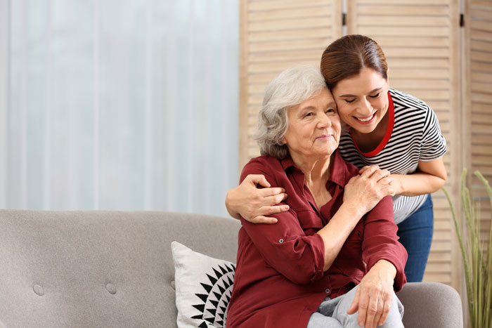 Requisiti caregiver: come fare domanda per diventarlo?