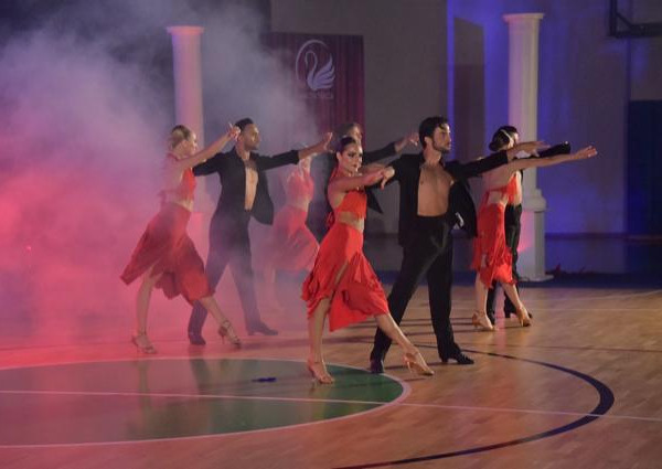 Città di Verona<br>Balli & risate