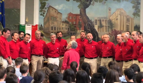 Vittoria<br>Le Rocce Roche in concerto