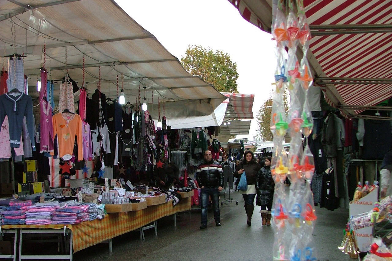 Santa Marta<br>Uscita al mercato