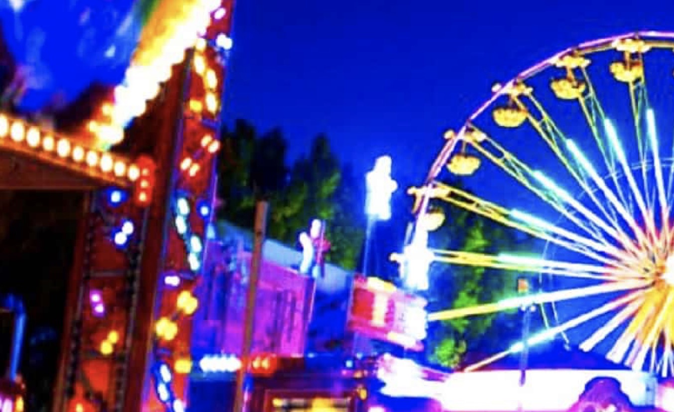 Mons. Trabattoni<br>Festa al Luna Park