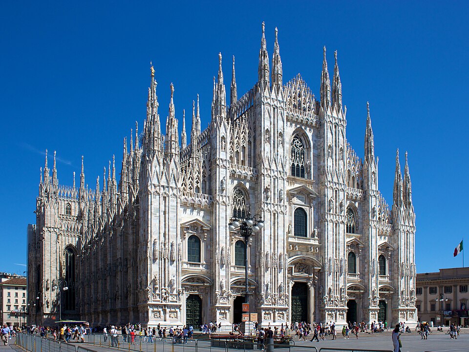 Santa Giulia e Chiara<br>Il Duomo di Milano