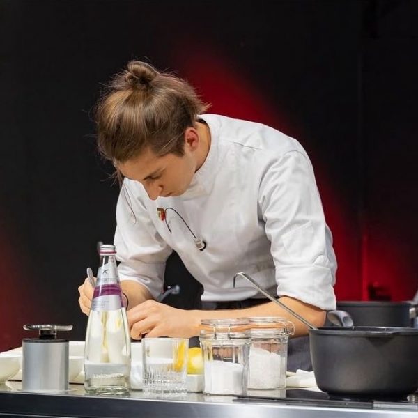 Santa Lucia<br>Mani in pasta