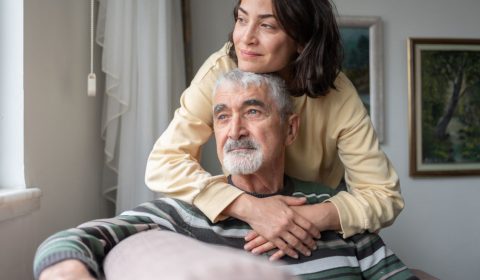 Come comportarsi con un malato di Alzheimer? Quando attenzione, conoscenza e amore fanno la differenza